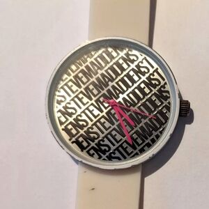 WORKING Steve Madden White And Black Watch With Pink Hands